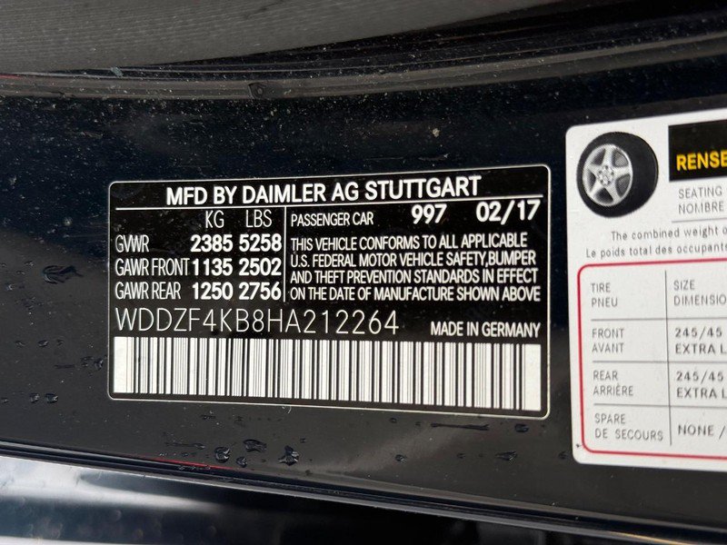 Used 2017 Mercedes-Benz E 300 4MATIC image 34