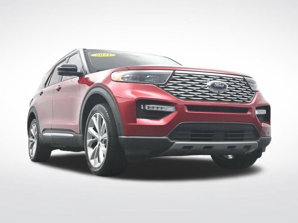 Certified 2021 Ford Explorer Platinum w/ Equipment Group 601A AWD/4WD image 40