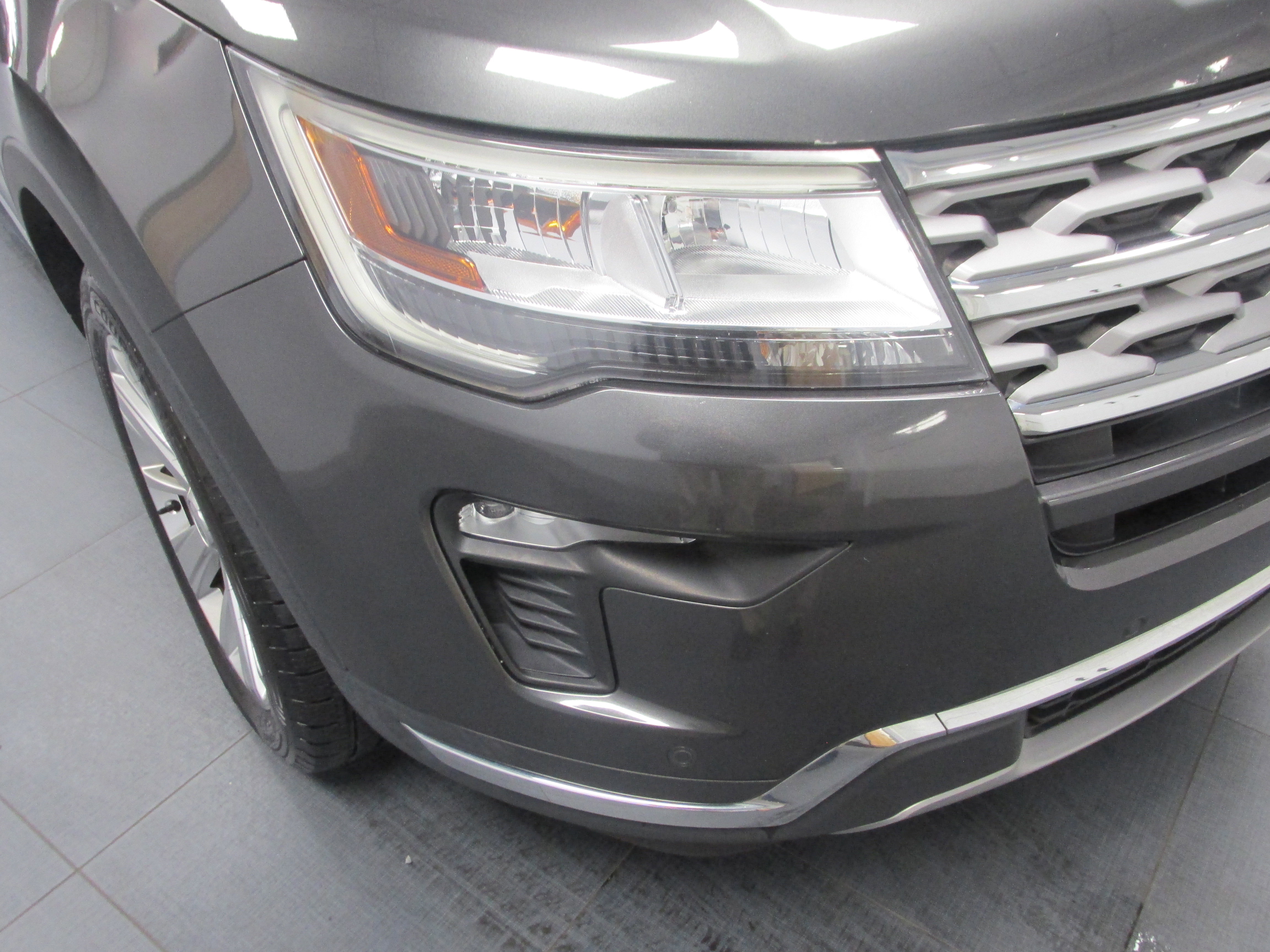 Certified 2019 Ford Explorer Limited w/ Class III Trailer Tow Package image 10