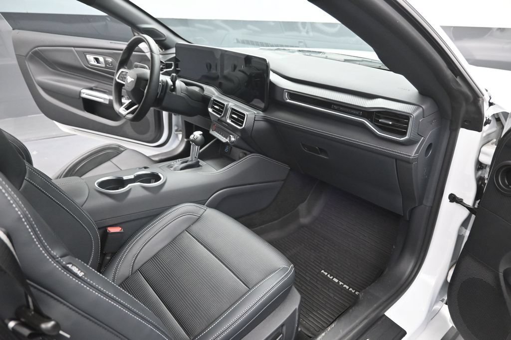 Certified 2025 Ford Mustang GT Premium RWD image 12