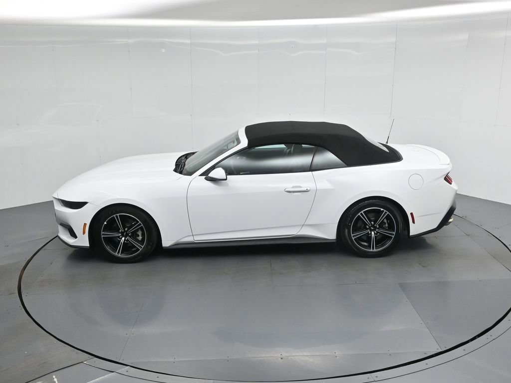 Certified 2025 Ford Mustang Premium RWD image 36