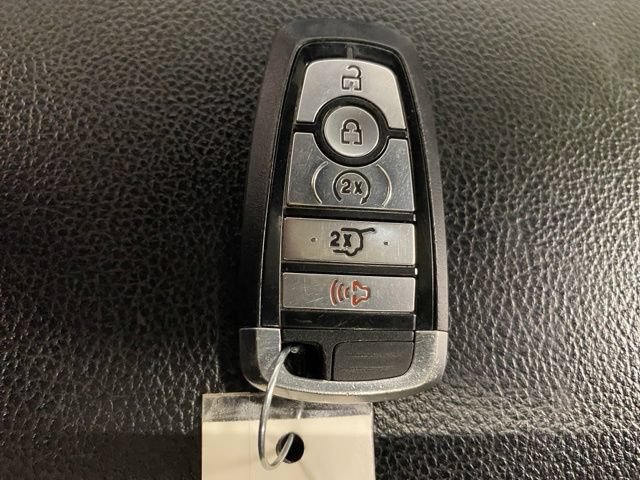 Certified 2019 Ford Expedition XLT w/ Equipment Group 202A AWD/4WD image 28