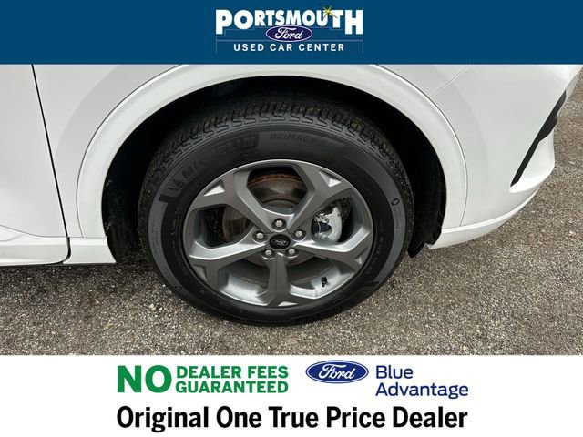 Certified 2023 Ford Escape ST-Line image 30