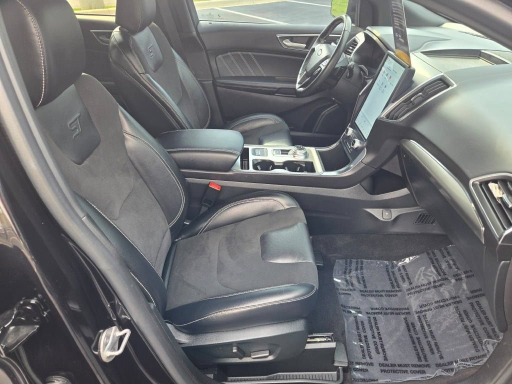 Certified 2022 Ford Edge ST AWD/4WD image 7