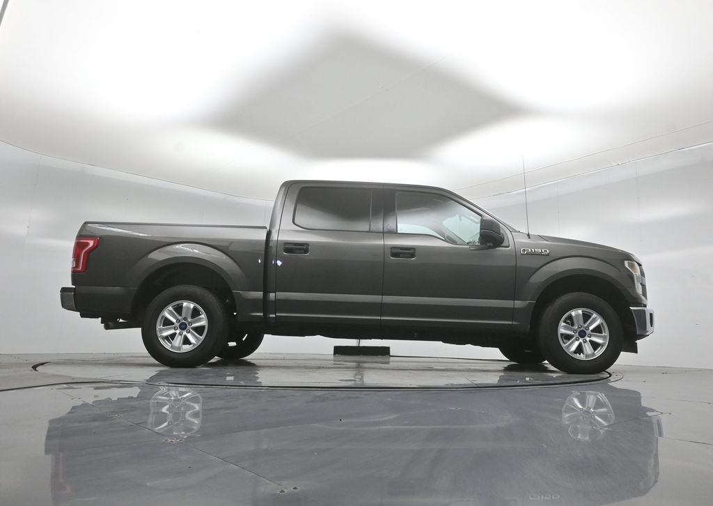 Certified 2017 Ford F150 XLT RWD image 42