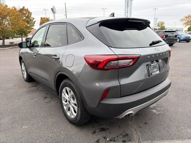 Certified 2025 Ford Escape Active image 2
