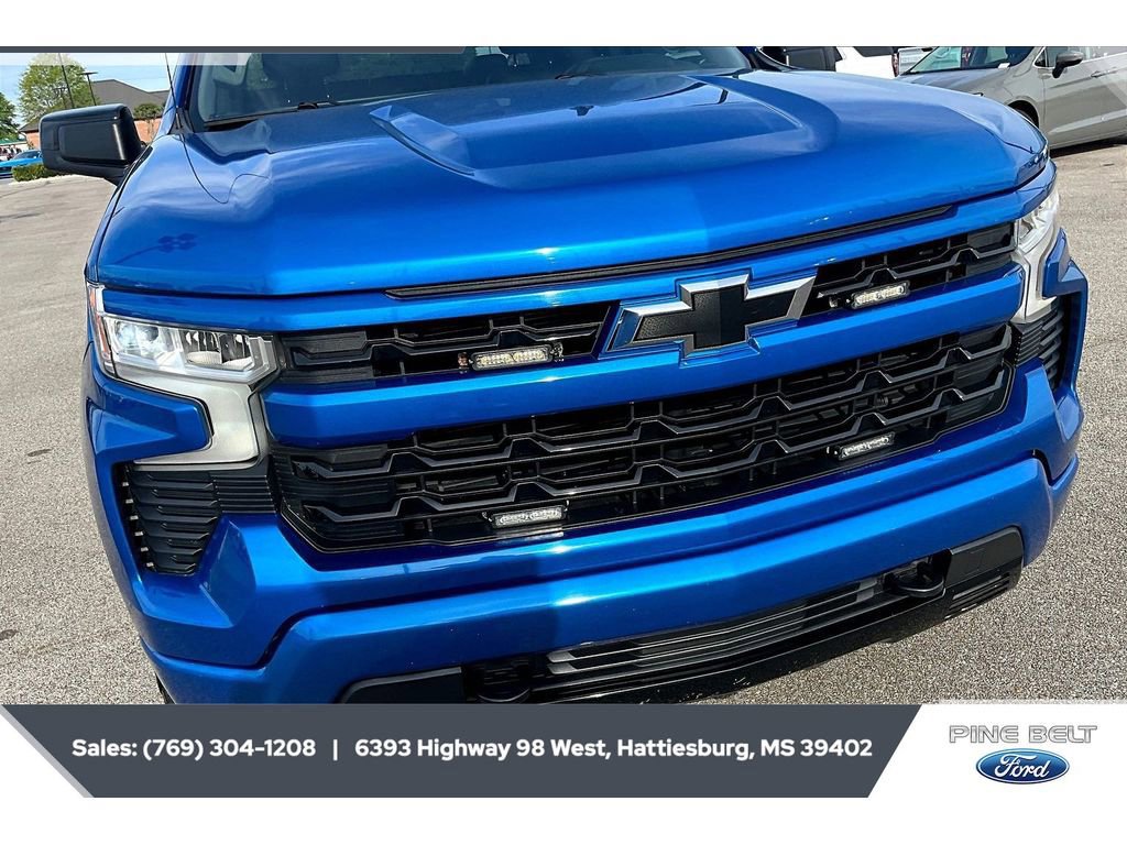 Used 2023 Chevrolet Silverado 1500 RST image 7