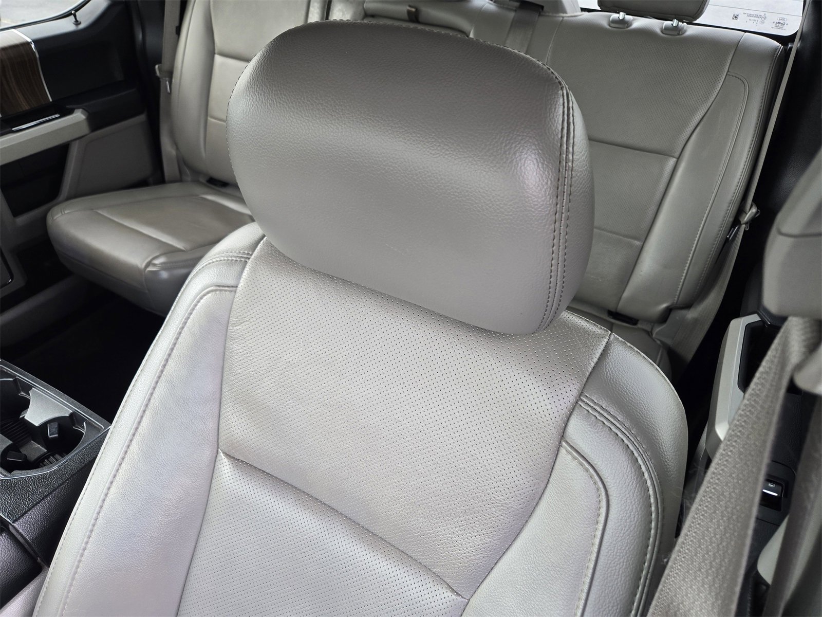 Certified 2017 Ford F150 Lariat image 23