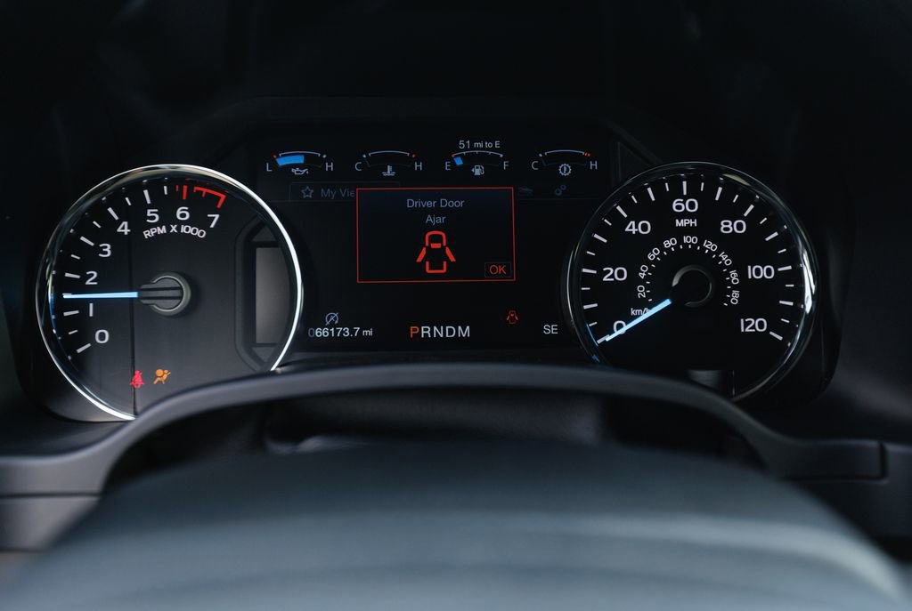 Certified 2020 Ford F150 Platinum image 25