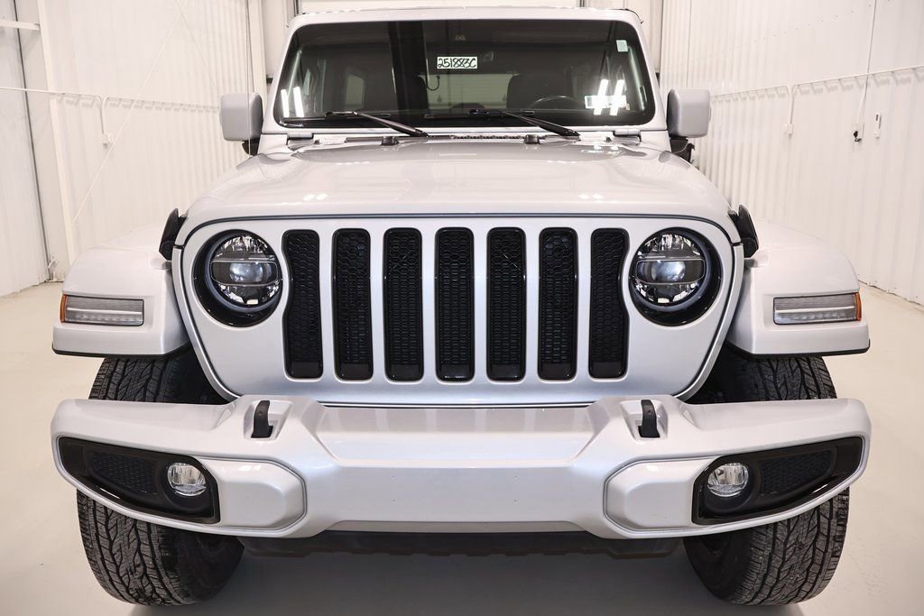Used 2022 Jeep Wrangler Unlimited Sahara image 12