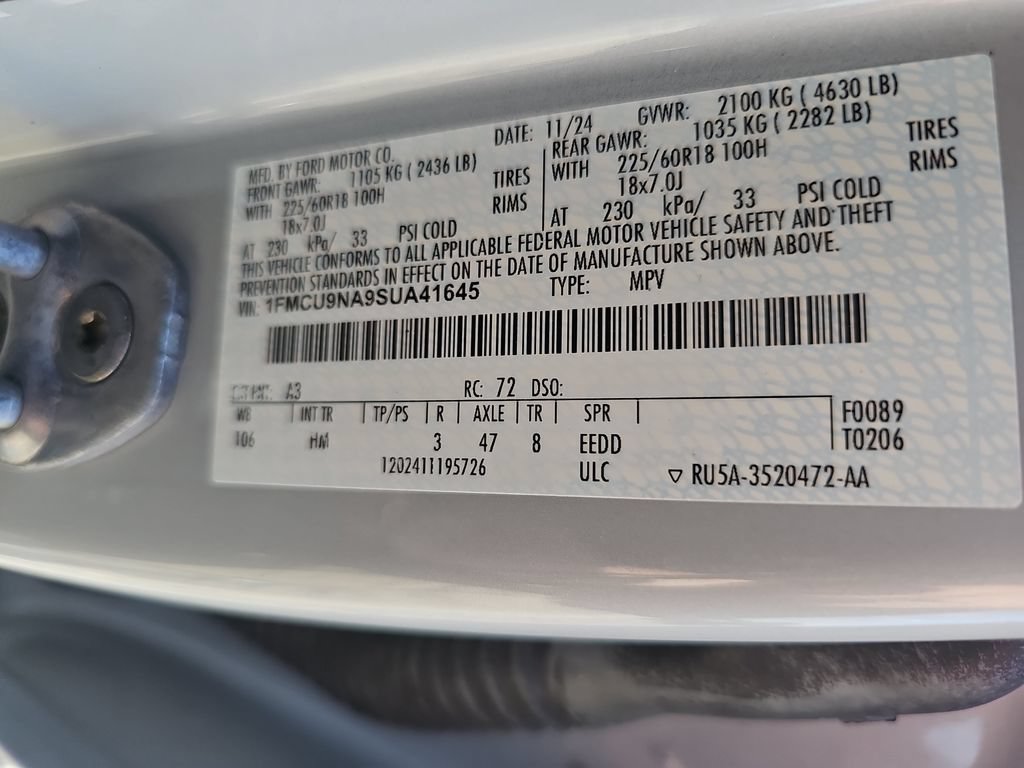 Certified 2025 Ford Escape ST-Line Select AWD/4WD image 35