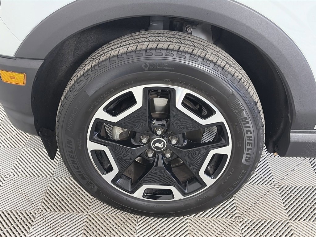 Certified 2022 Ford Bronco Sport Outer Banks w/ Tech Package image 8