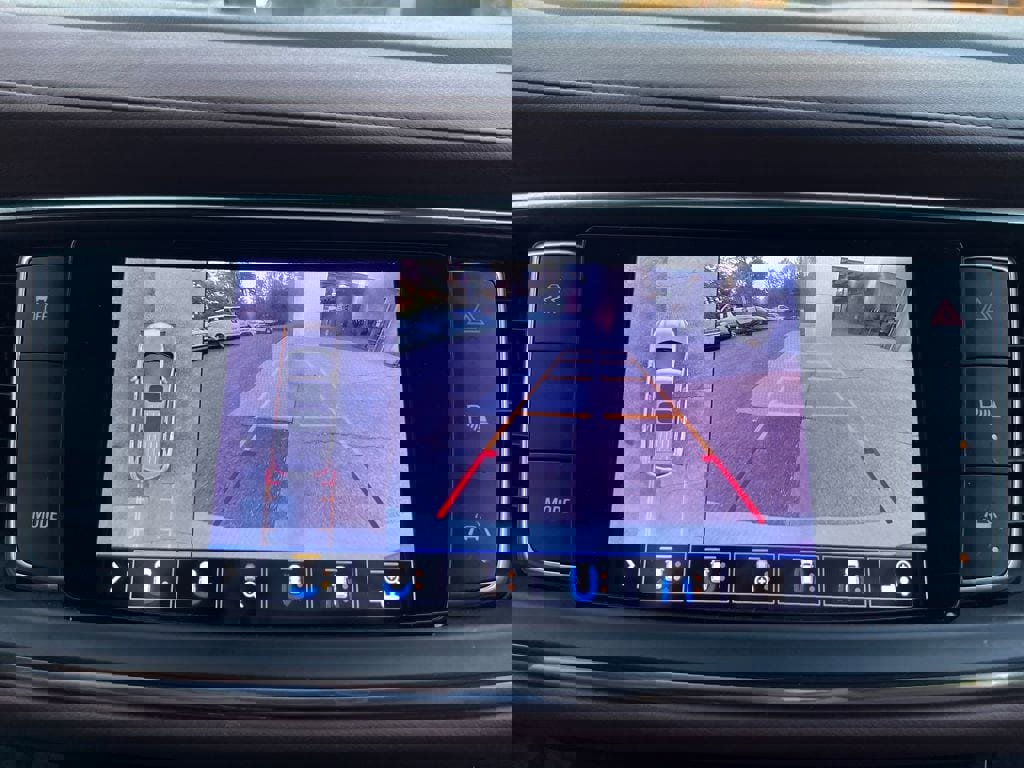 Used 2021 Buick Enclave Avenir w/ Avenir Technology Package image 21