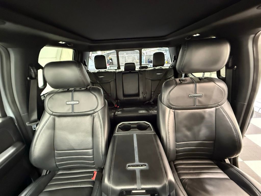 Certified 2025 Ford F450 Platinum image 28