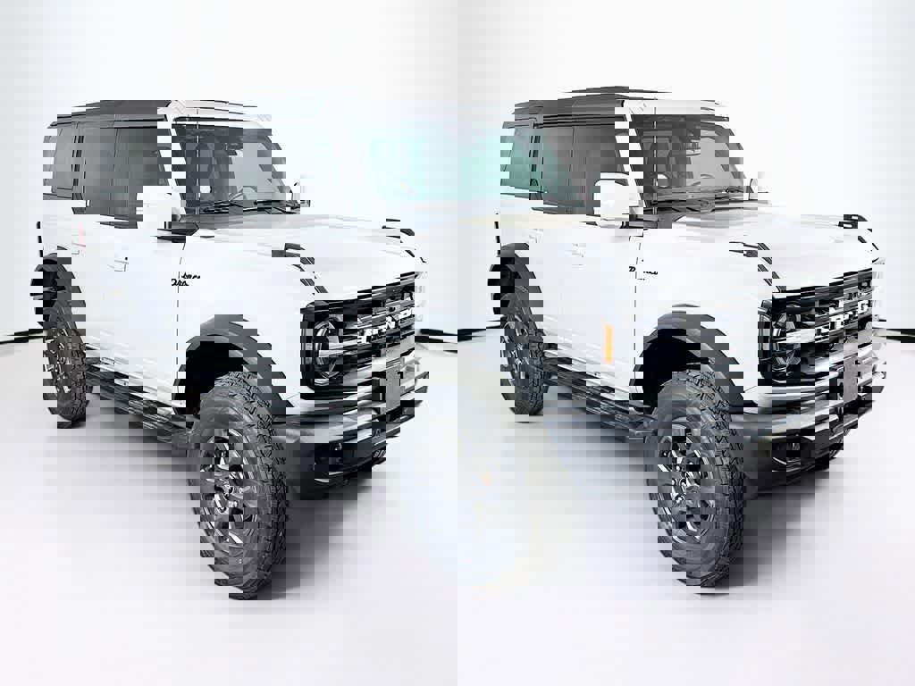 Certified 2021 Ford Bronco Outer Banks w/ Sasquatch Package image 7