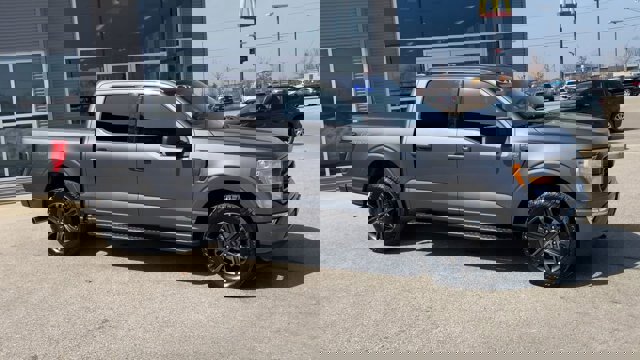 Certified 2021 Ford F150 XLT w/ Equipment Group 301A Mid image 3