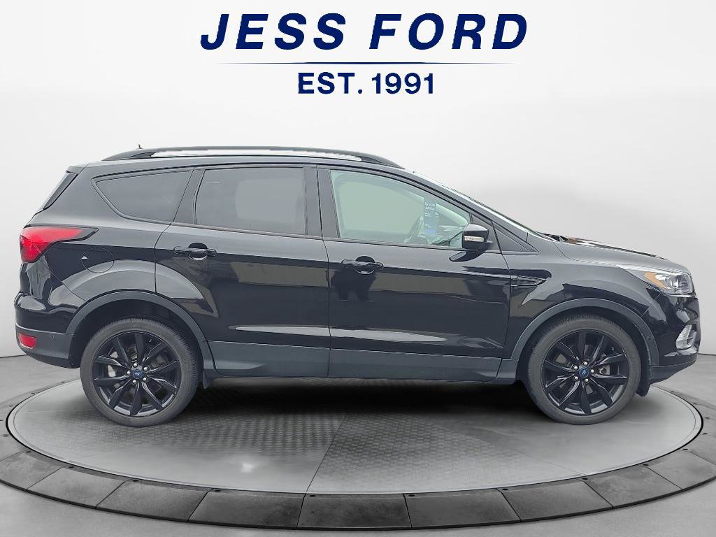 Certified 2019 Ford Escape Titanium image 6