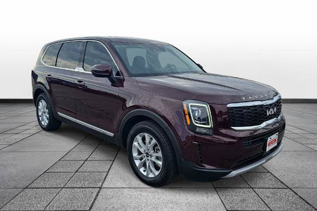 Used 2022 Kia Telluride LX AWD/4WD image 3