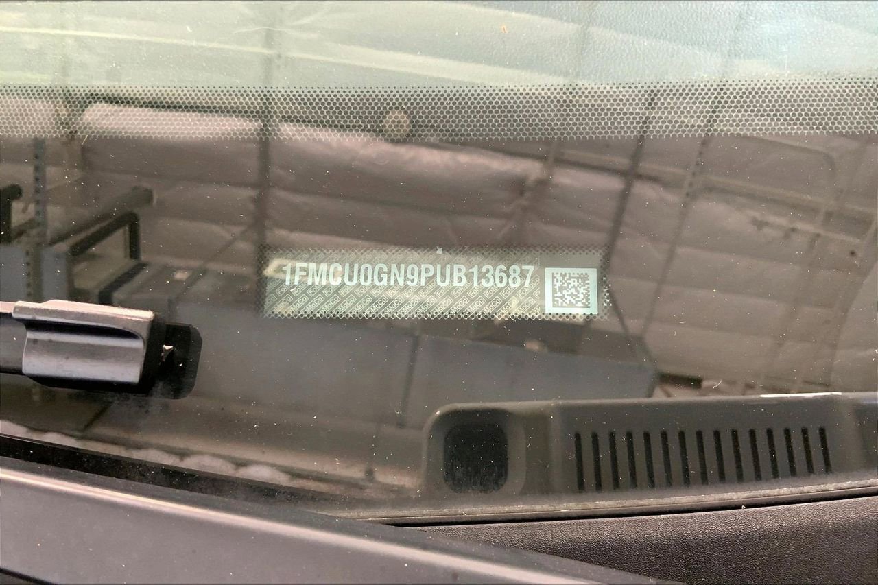 Certified 2023 Ford Escape Active FWD image 33