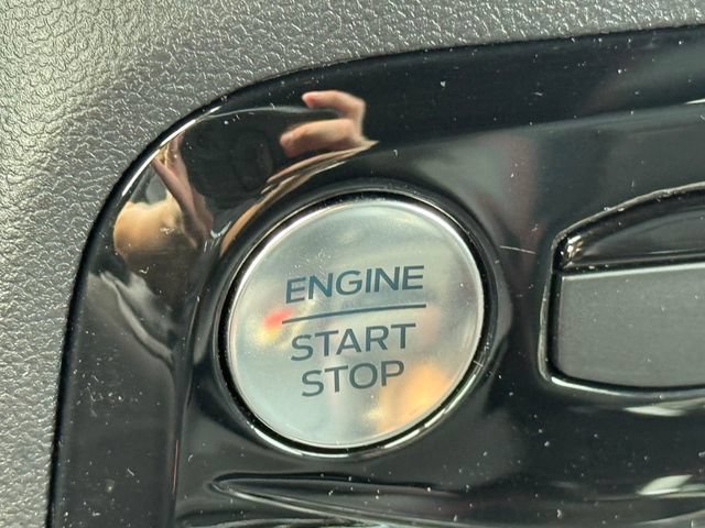 Certified 2024 Ford Escape ST-Line w/ Tech Pack #1 AWD/4WD image 17