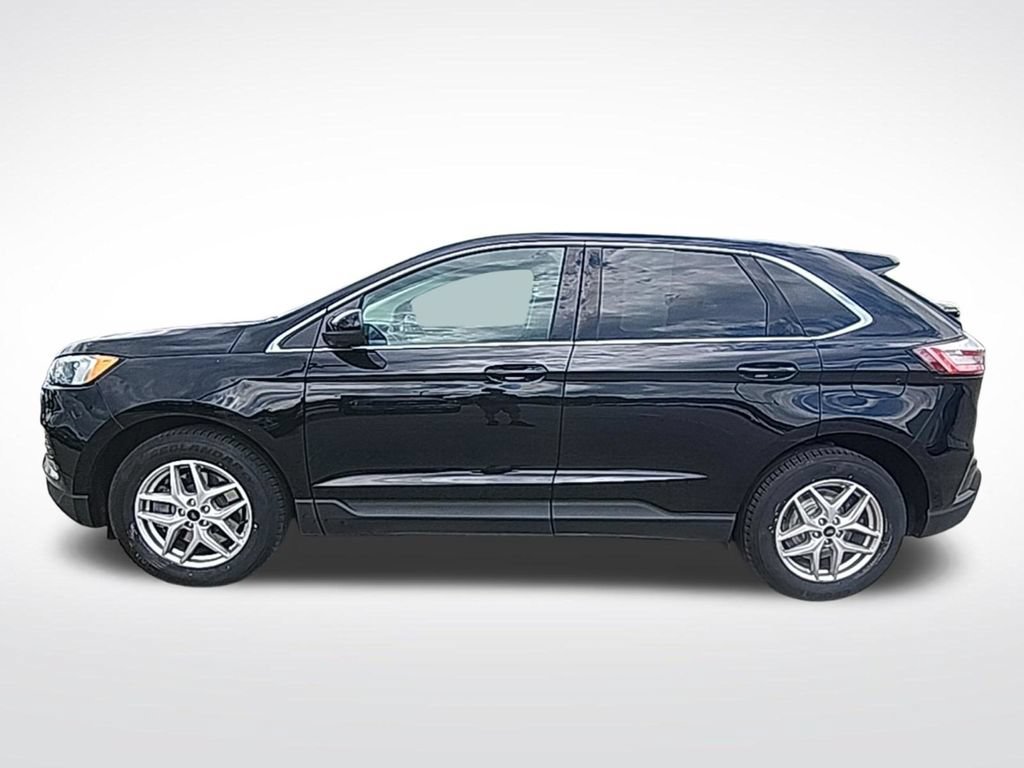 Certified 2023 Ford Edge SEL w/ Convenience Package AWD/4WD image 4