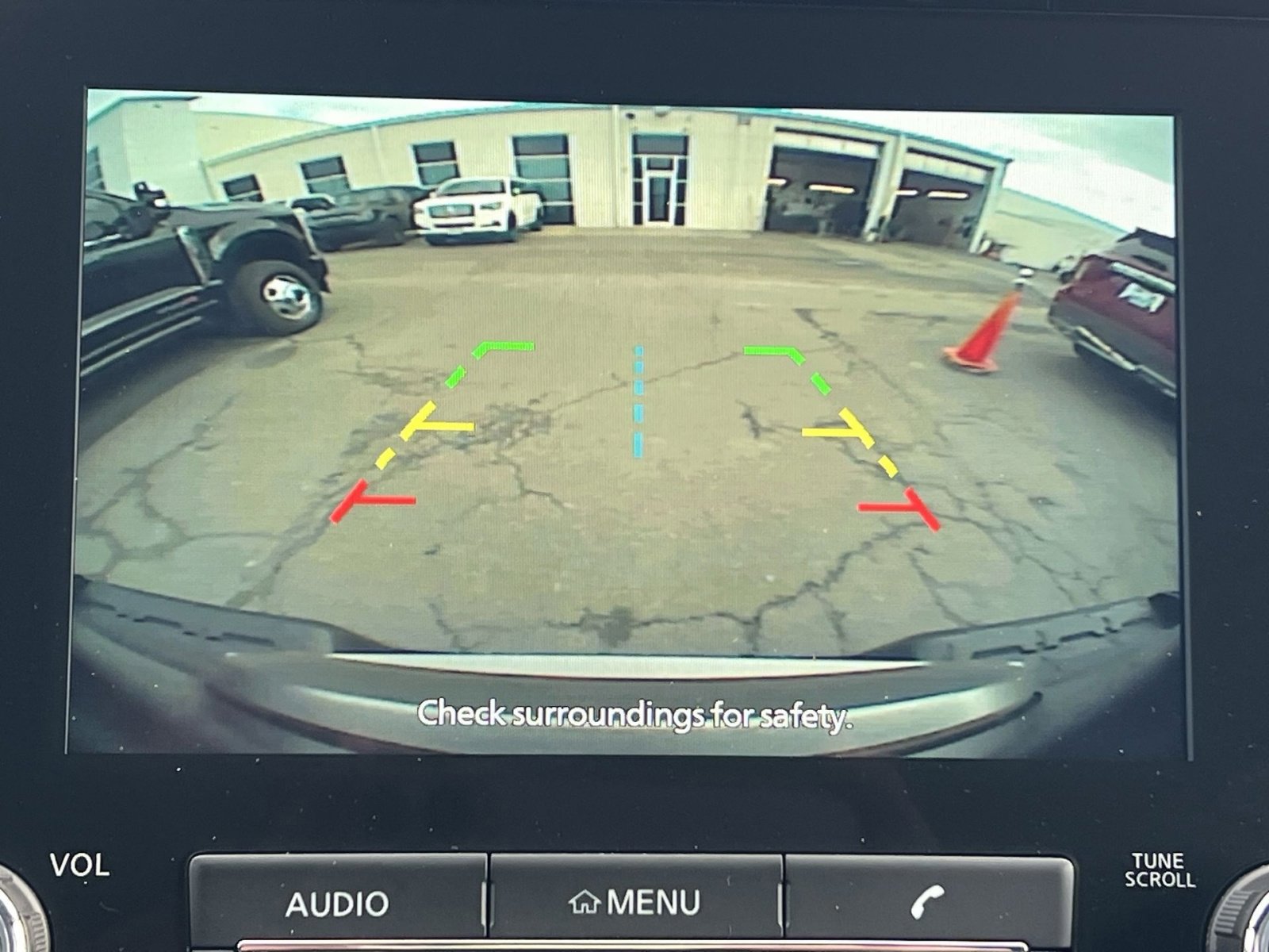 Used 2022 Nissan Frontier SV image 19