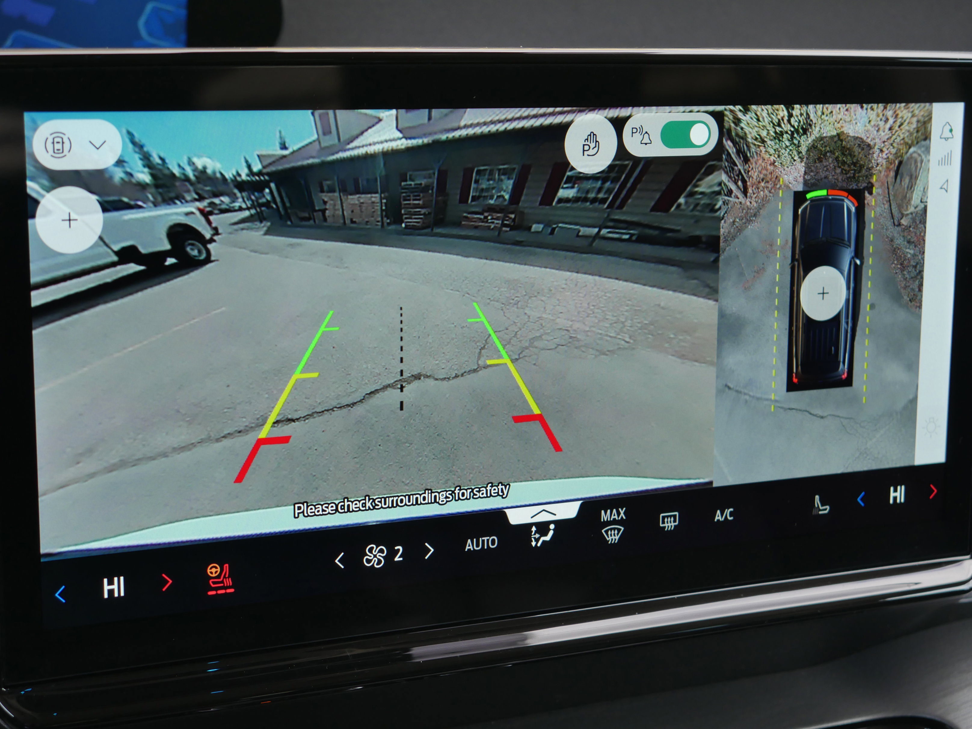 Certified 2025 Ford Expedition Max Platinum image 21