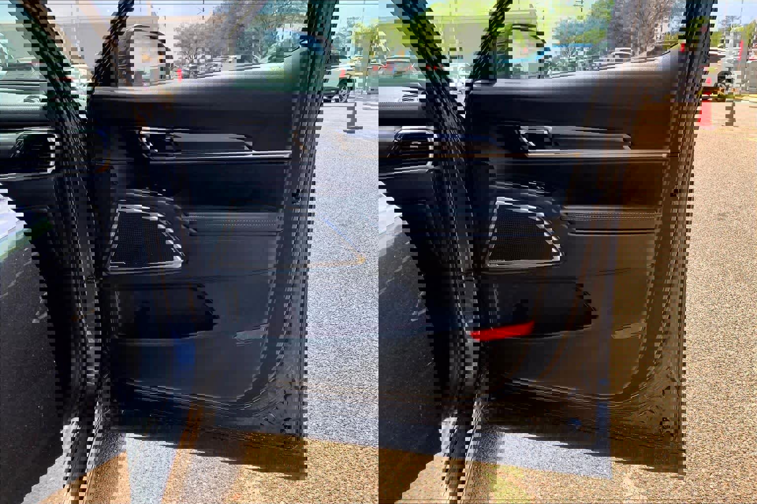 Used 2025 Kia Telluride S image 22