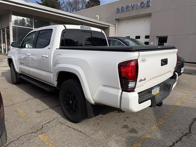 Used 2022 Toyota Tacoma SR5 w/ Technology Package AWD/4WD image 4