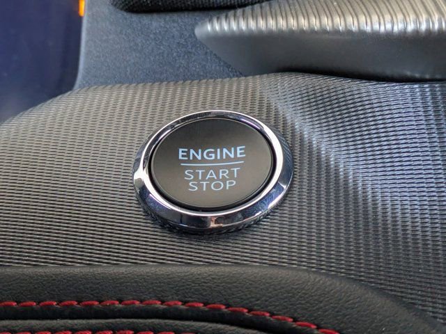 Certified 2025 Ford Explorer ST-Line w/ Premium Package image 32