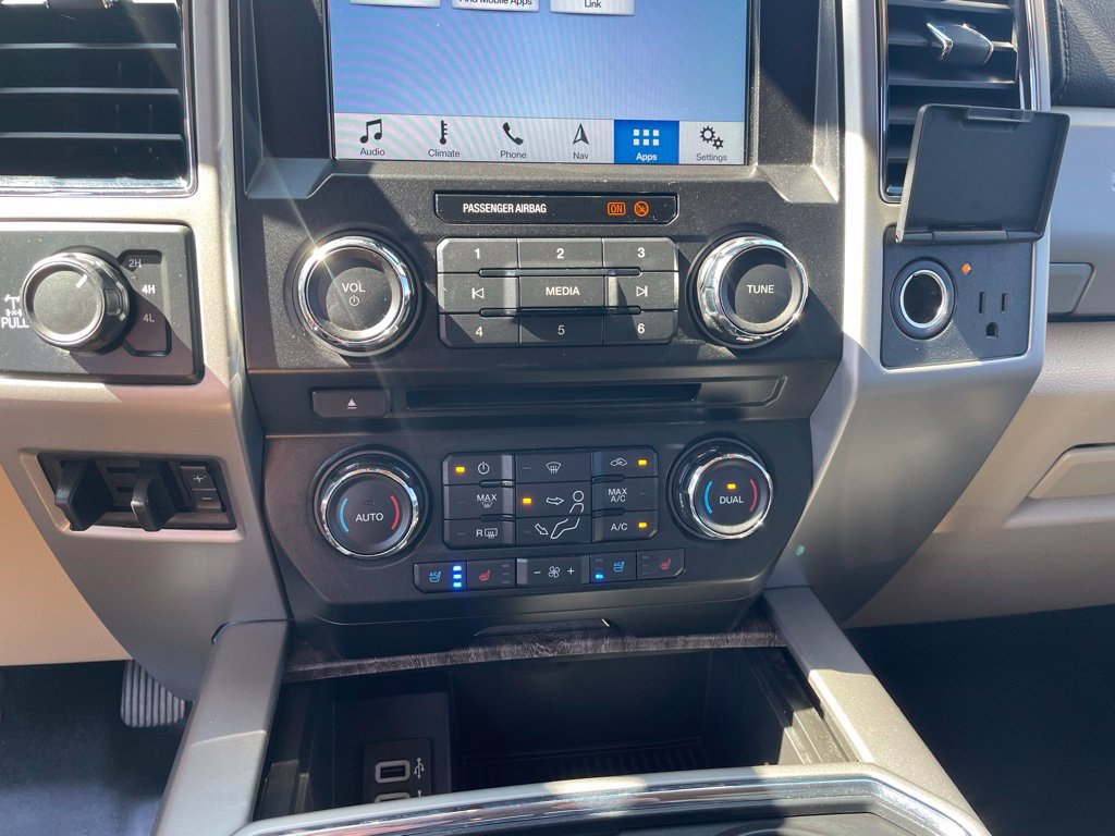 Certified 2018 Ford F250 Lariat w/ Lariat Ultimate Package AWD/4WD image 20