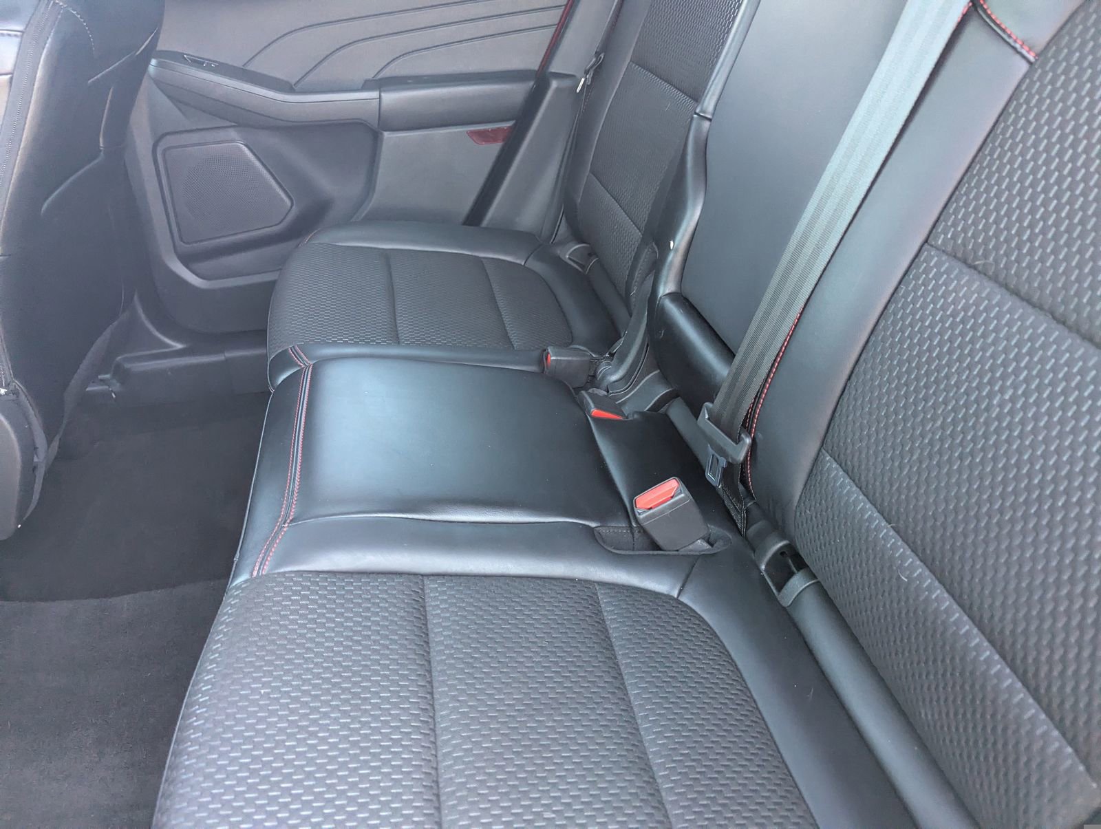 Certified 2024 Ford Escape ST-Line w/ Tech Pack #1 FWD image 15