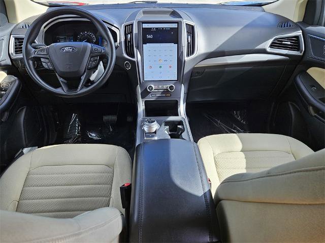 Certified 2024 Ford Edge SE image 35