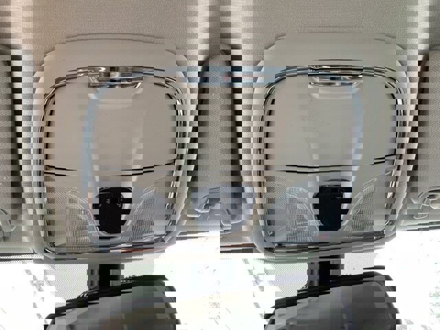 Used 2017 Jeep Cherokee Latitude w/ True North Edition image 29