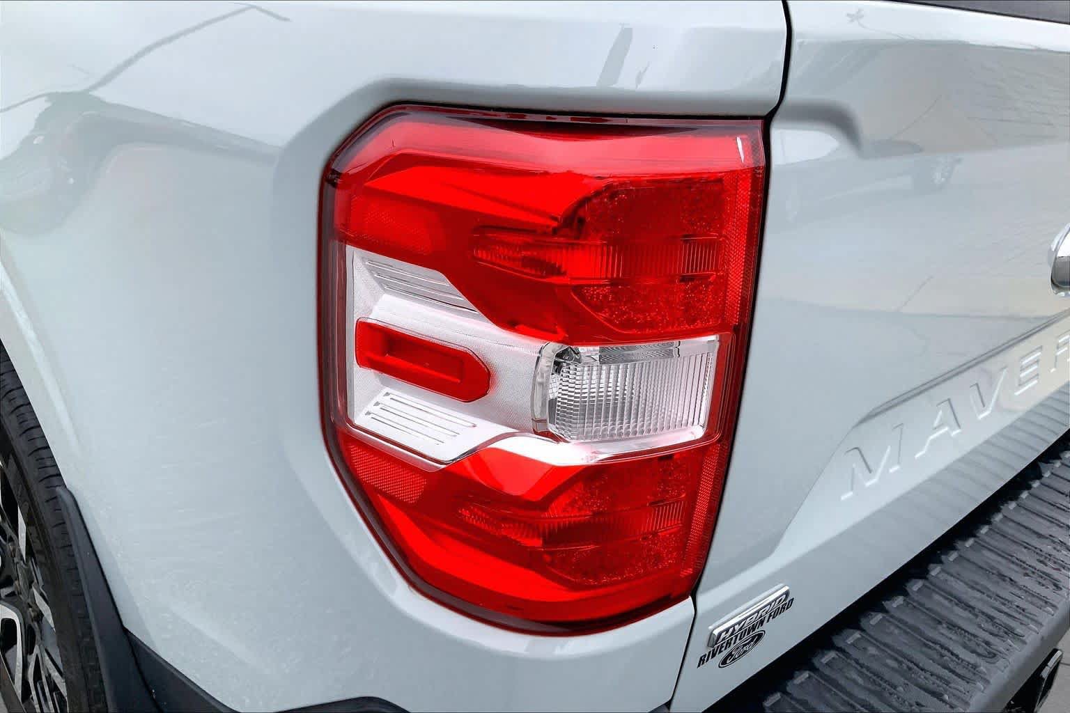 Certified 2023 Ford Maverick Lariat FWD image 26