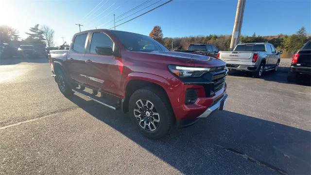 Used 2024 Chevrolet Colorado Z71 w/ Z71 Convenience Package 2 image 13