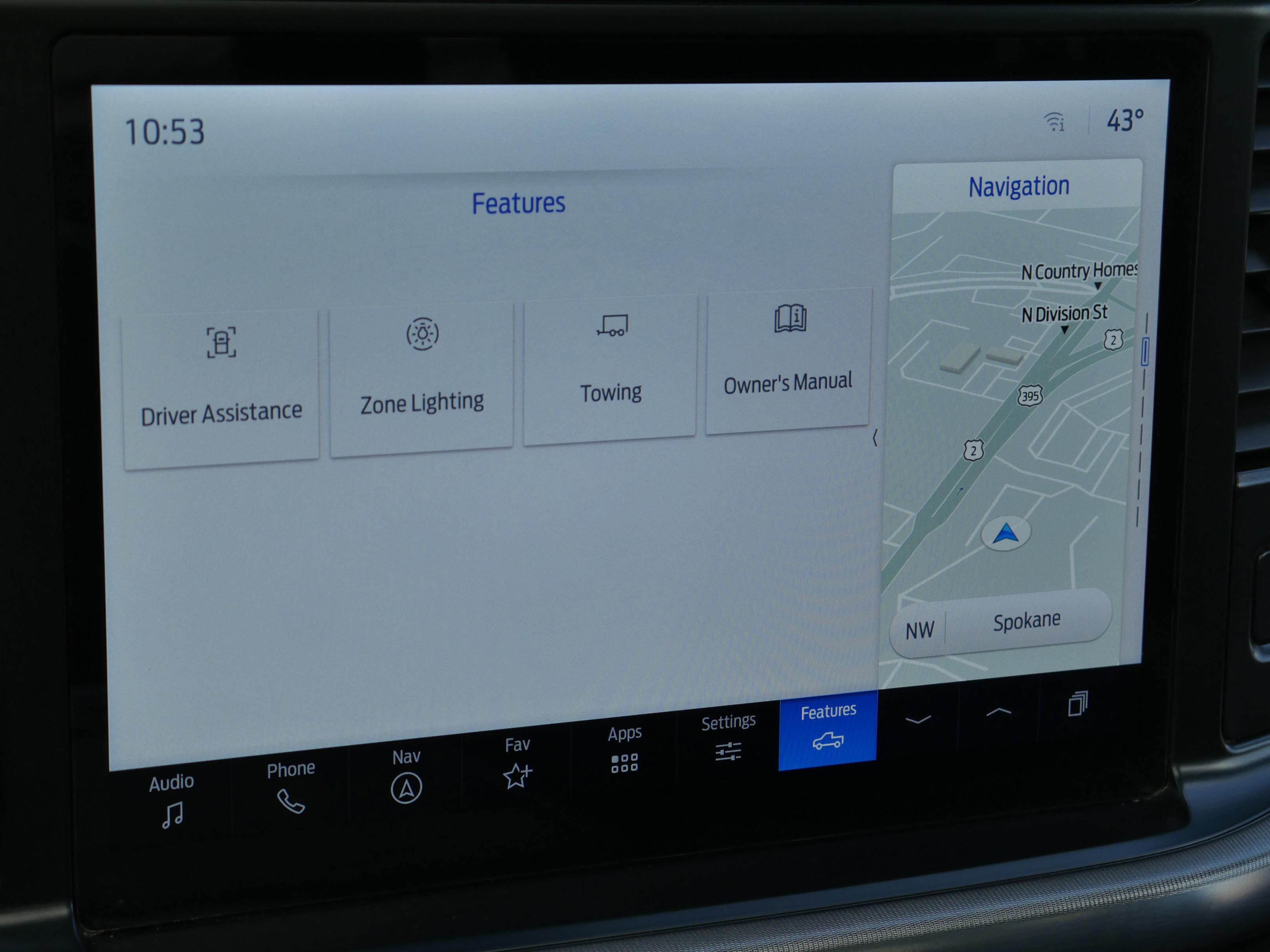 Certified 2025 Ford F150 Lariat w/ Equipment Group 502A High image 19