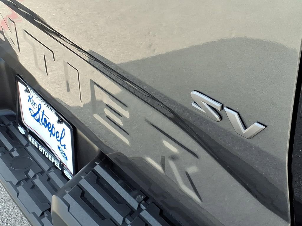 Used 2023 Nissan Frontier SV RWD image 8