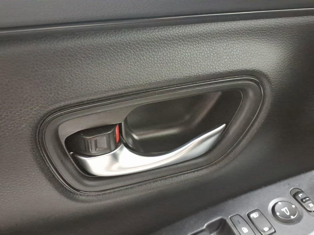 Used 2024 Honda HR-V LX image 15