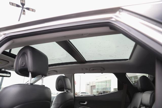 Used 2017 Hyundai Santa Fe Sport image 20
