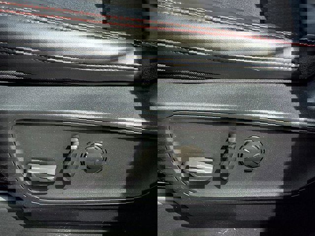 Certified 2024 Ford Escape ST-Line w/ Tech Pack #1 image 7