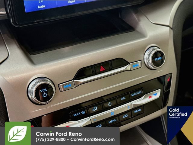 Certified 2022 Ford Explorer XLT w/ Equipment Group 202A AWD/4WD image 19