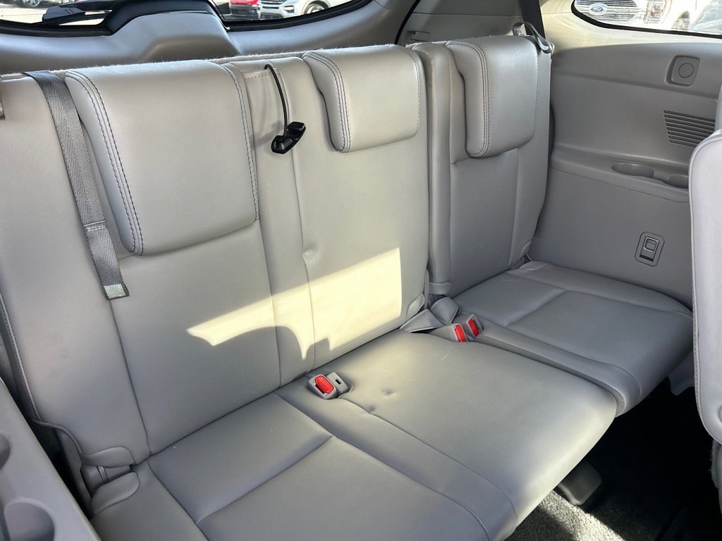 Used 2018 Toyota Highlander XLE w/ Carpet Mat Package (TMS) image 20