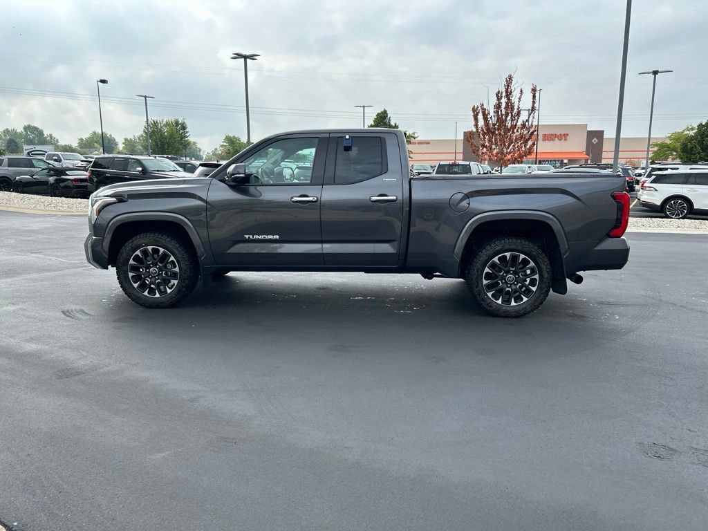 Used 2023 Toyota Tundra Limited AWD/4WD image 10