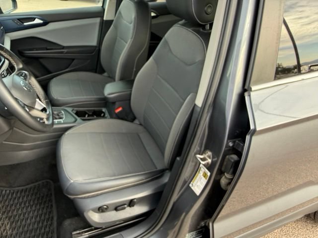 Used 2022 Volkswagen Taos SE FWD image 29