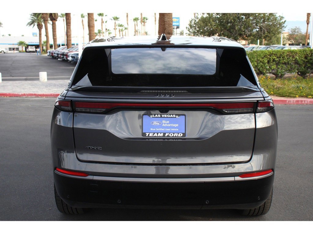 Used 2025 Jeep Wagoneer S Limited image 4