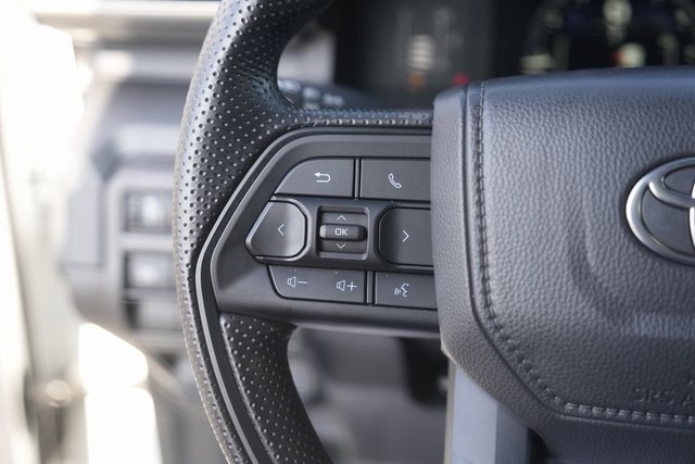 Used 2025 Toyota Tacoma SR image 22