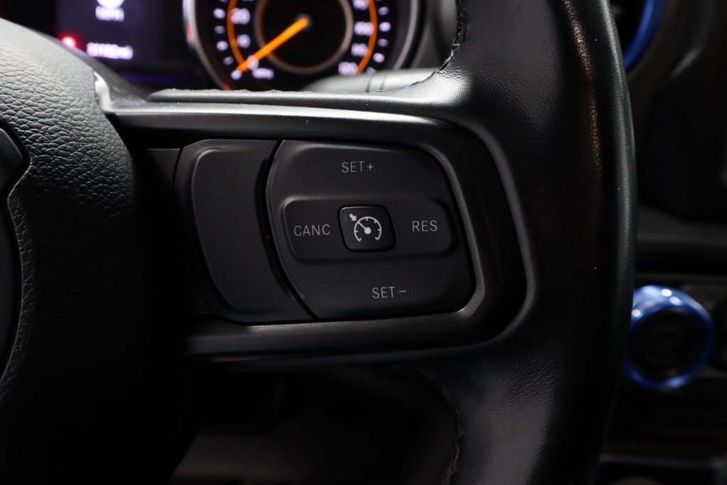 Used 2022 Jeep Gladiator Willys image 32