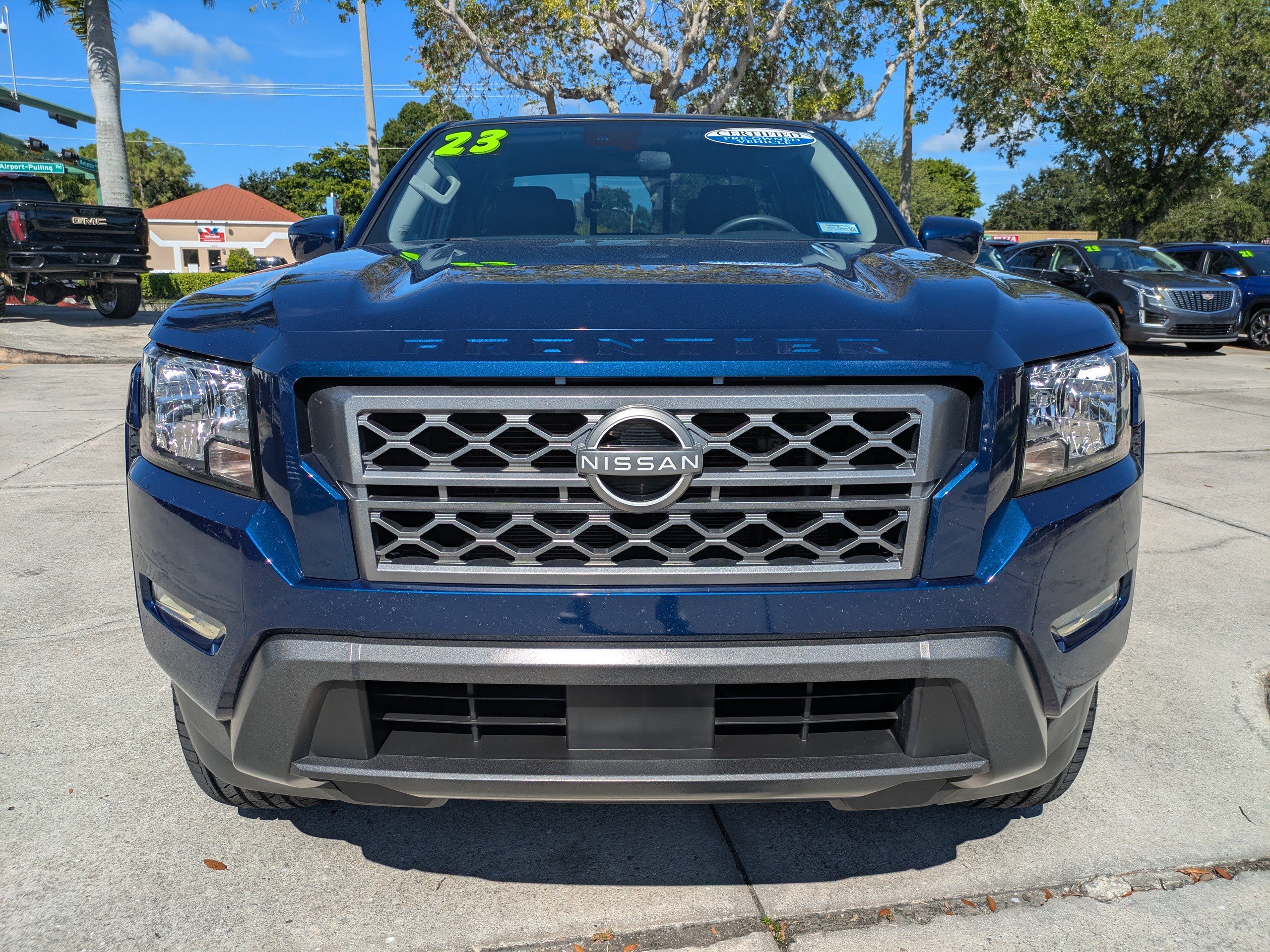Used 2023 Nissan Frontier SV w/ SV Convenience Package RWD image 8