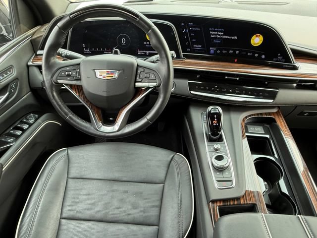 Used 2024 Cadillac Escalade Premium Luxury w/ LPO, Floor Liner Package AWD/4WD image 9